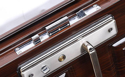 阿克陶24小时上门开锁公司